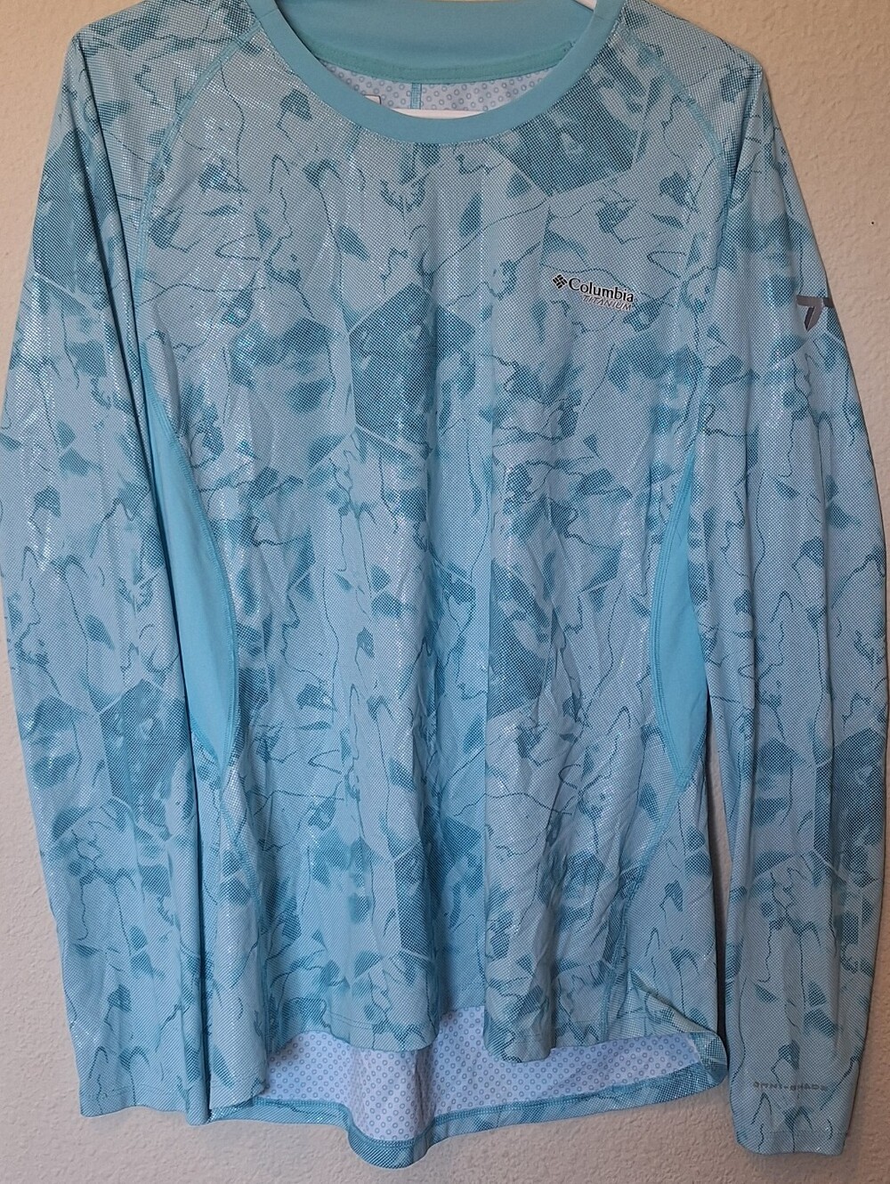 Columbia Light Performance Long Sleeve